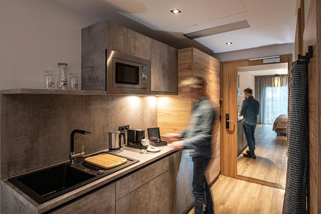 Adoro Aparthotel Бюль Екстер'єр фото